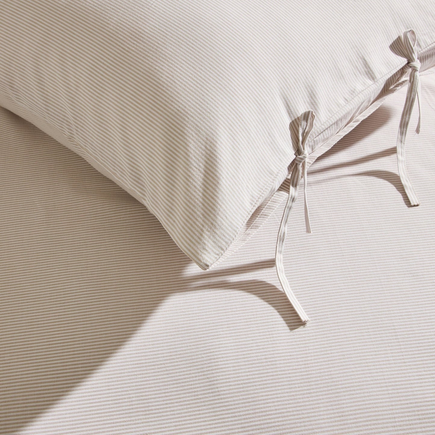 Sigrid 100% Cotton Yarn Dyed Stripe Duvet Cover & Pillowcase Set - Natural